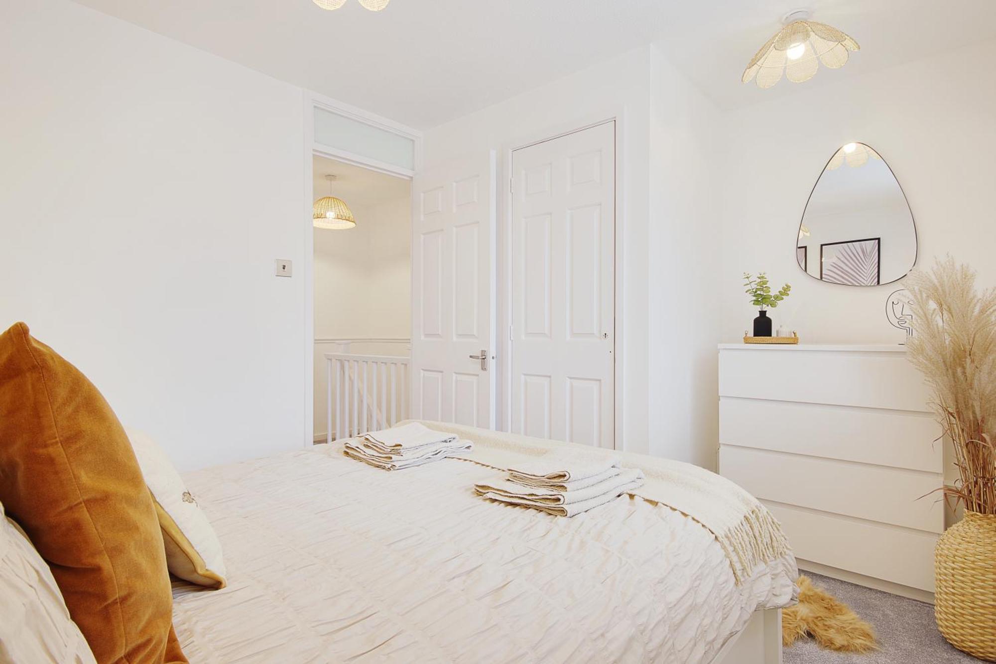 Holiday home Seapoint- Boho Coastal Retreat Near Sandbanks!