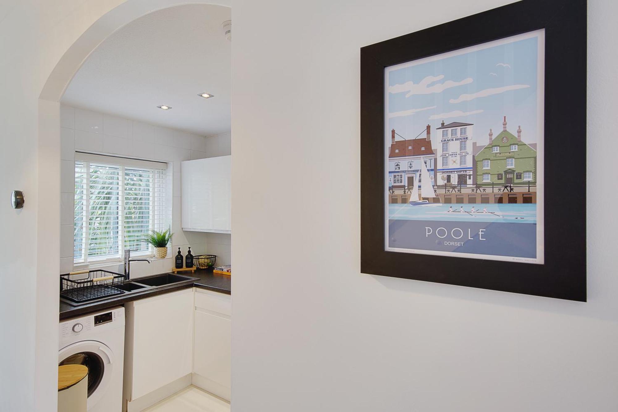 Seapoint- Boho Coastal Retreat Near Sandbanks! * Poole