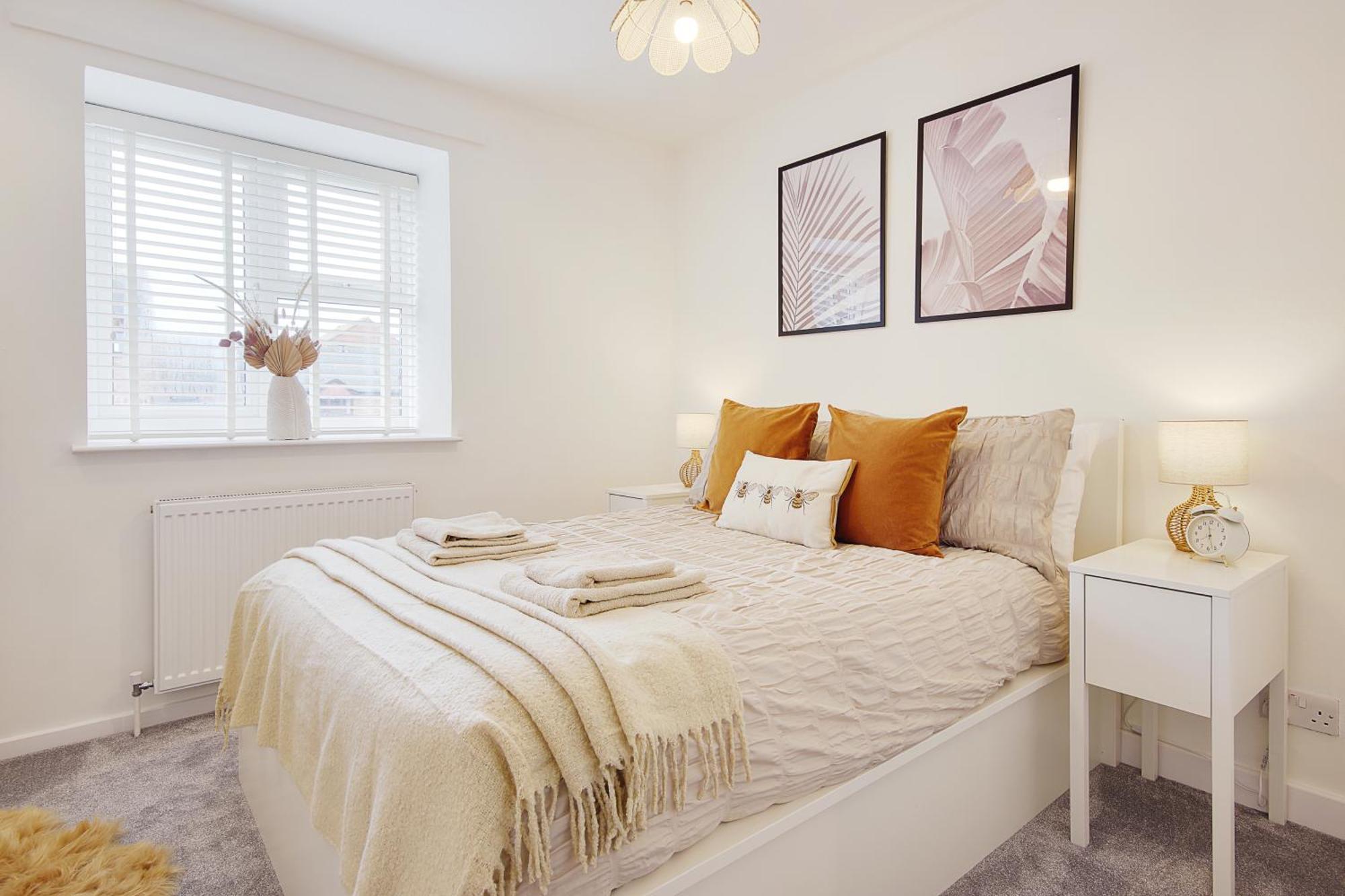 Seapoint- Boho Coastal Retreat Near Sandbanks! *