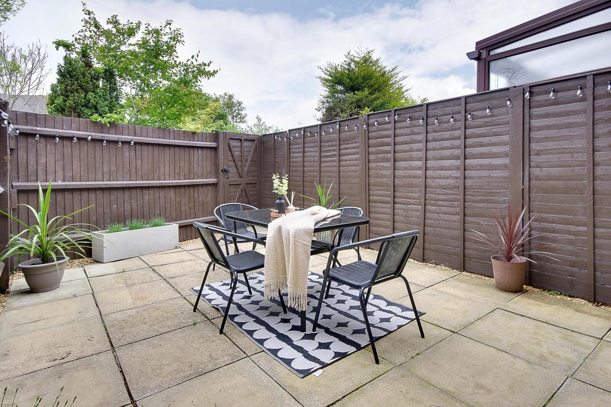 Seapoint- Boho Coastal Retreat Near Sandbanks! *