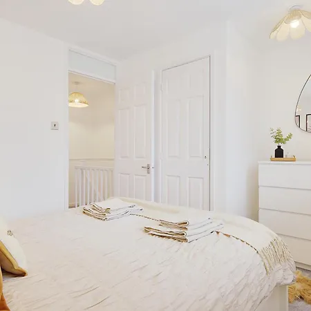 Seapoint- Boho Coastal Retreat Near Sandbanks! Poole Exterior photo